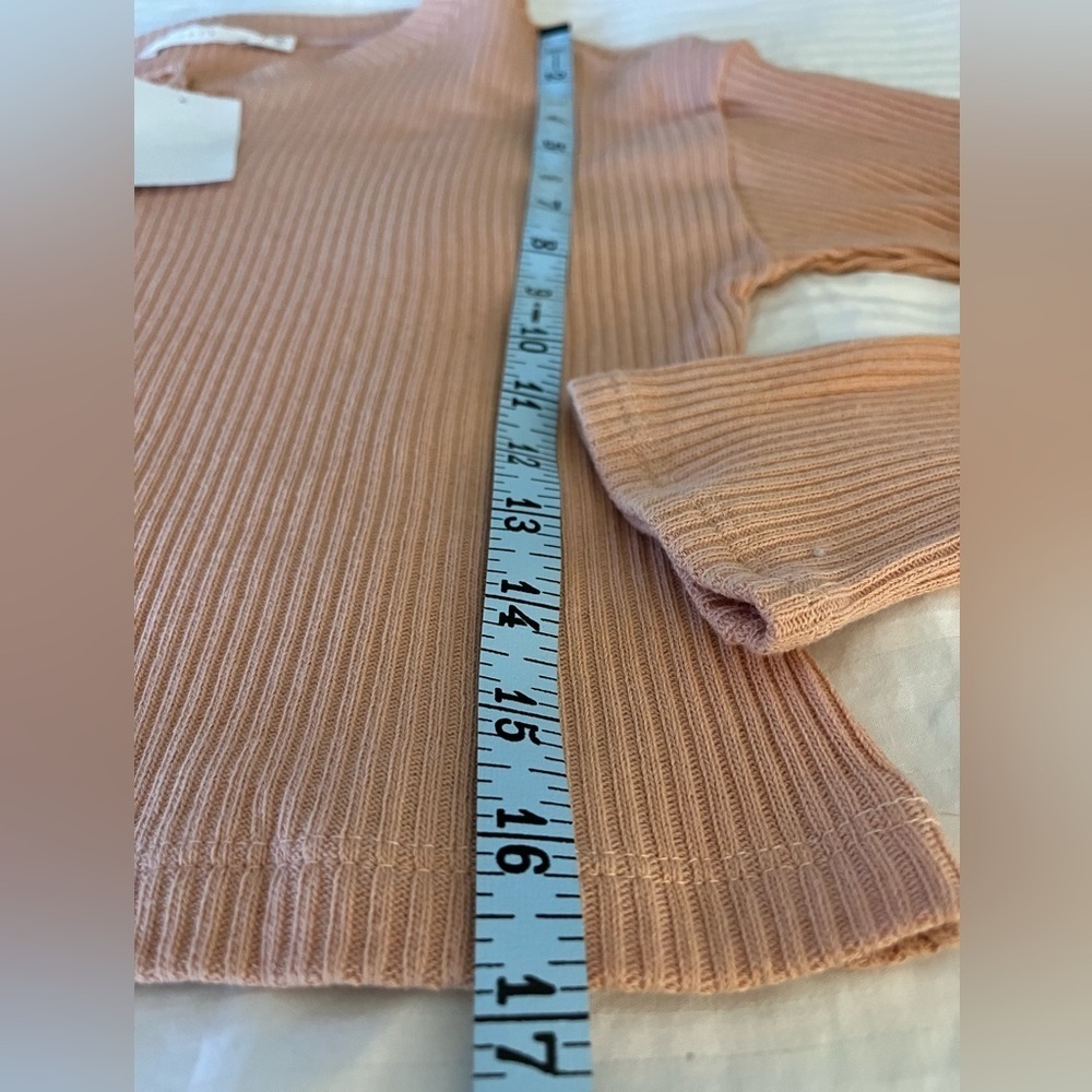 Lush Ribbed Top - Picture 6 of 6